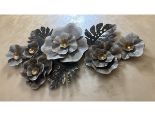 Decorazione floreale da parete