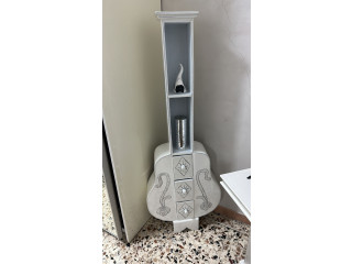 Mobile a forma di chitarra