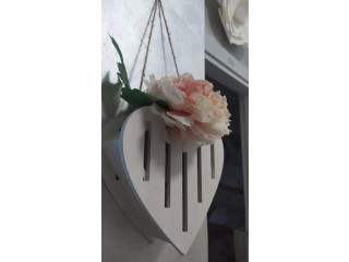 Arredo da muro cuore con fiori