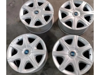 4 cerchi in lega da 17 5 fori per Fiat Croma