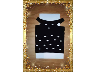 TOP NUOVO elasticizzato con fori, scollo a barca