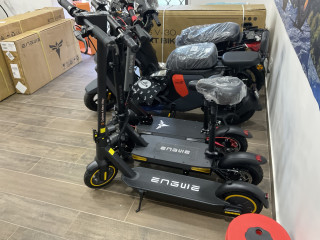 MONOPATTINO ELETTRICO Y600 48v ENGWE NUOVO