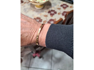 Vendo bracciale a manetta in acciaio modello Cartier