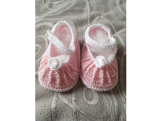 Scarpette all'uncinetto